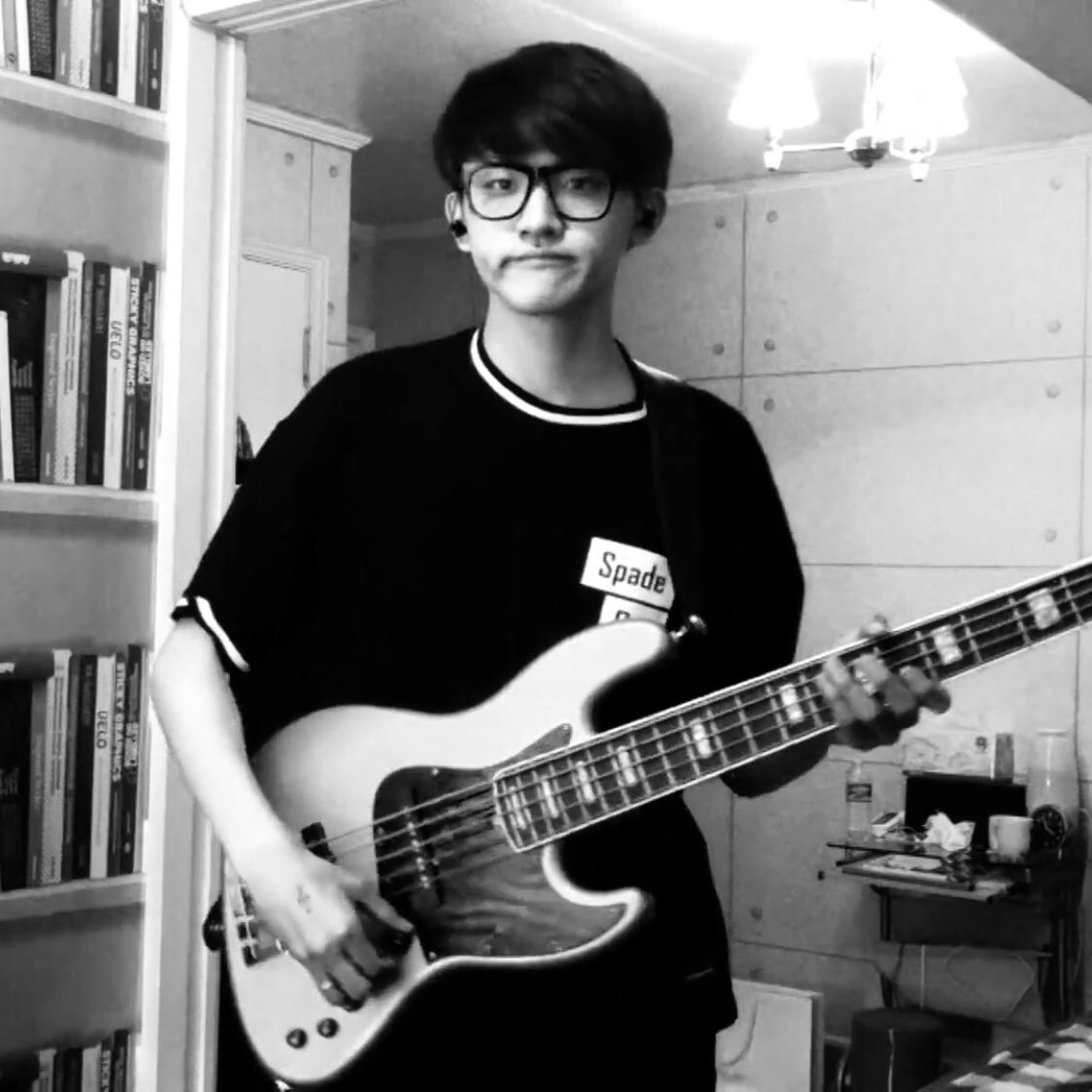 (since i also asked some of you this back then)a thread of wonsang with his bass;