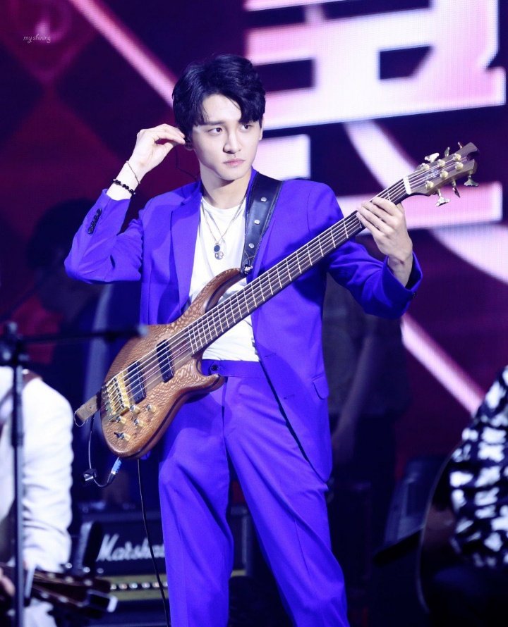 (since i also asked some of you this back then)a thread of wonsang with his bass;