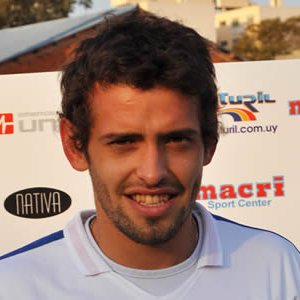23/08/2008 ante <a href="/JuventudUy/">Club Atlético Juventud</a> por el Uruguayo debuta el querido Diego Rodríguez. "El Oreja"jugó 24 partidos con <a href="/Nacional/">Nacional</a> y dejó un recuerdo imborrable. 
Campeón Uruguayo 2008/09, 2010/11 🏆🏆
Liguilla 2007/08 🏆
Apertura 2008/09 🏆