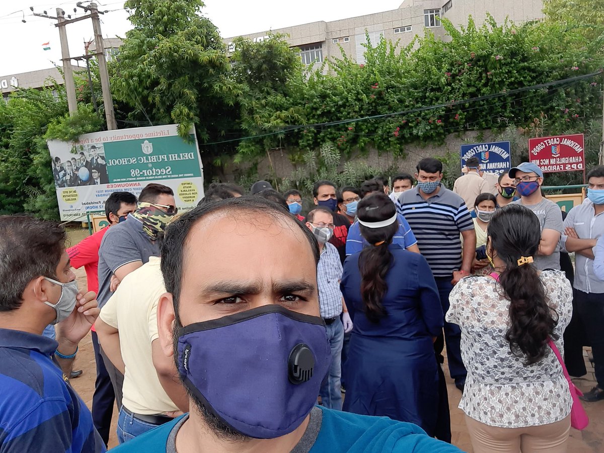 SIR hope you both are not only reading your aprasing tweet to each others only.<a href="/cmohry/">CMO Haryana</a> <a href="/PMOIndia/">PMO India</a> <a href="/narendramodi/">Narendra Modi</a> Please give some time for us its humble request <a href="/PritiNath9/">Priti Nath</a> <a href="/ParentsDpsfbd/">DPSFaridabad Parents</a>