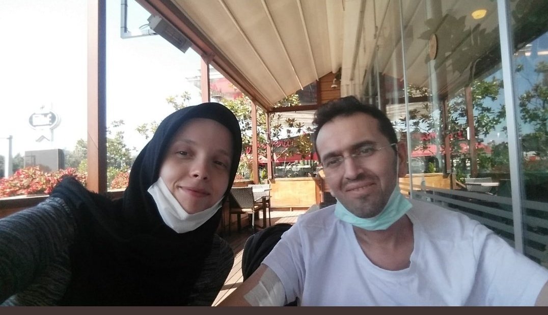Şu an ne diyeceğimi bilemiyorum. Bildiğim tek bir şey var kalbimiz artık acı kaldırmıyor. Yetiş Ya RAB imdadımıza...

Fatih TERZİOĞLU vefat etti, RABBİM ailesi ile cennet yamaçlarında buluştursun 🤲😢