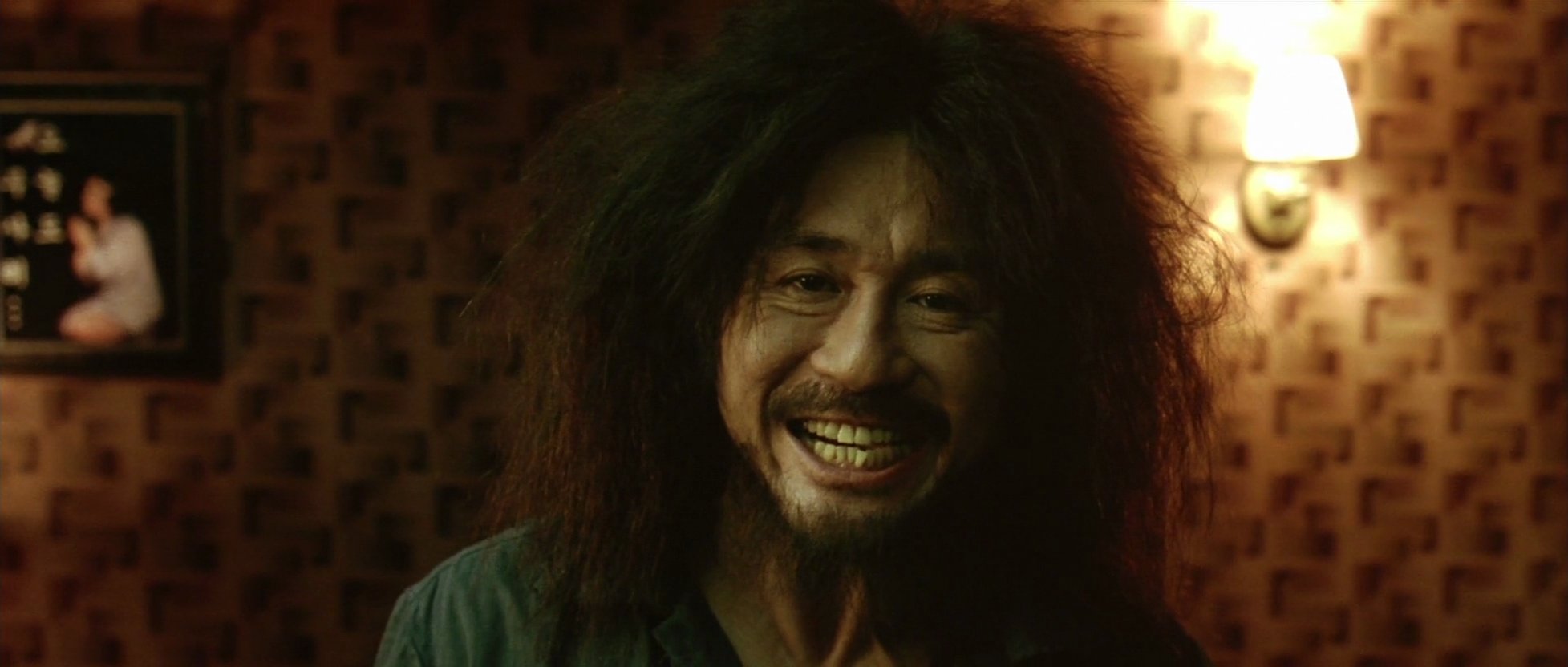 Happy birthday to the guy who put South Korean Cinema on the map Park Chan-wook. 