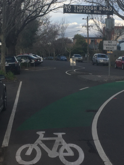 Heath Ryan 🚲 🇺🇦 @thedarkknight_writings tweet media