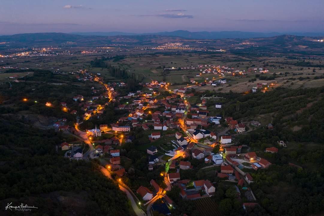 arifishqiprim's tweet photo. Fshati Tërrnavë #Preshevë ❤️
📸 @KrenarHalimi
#visitPresevo https://t.co/zwCBcNgIXN