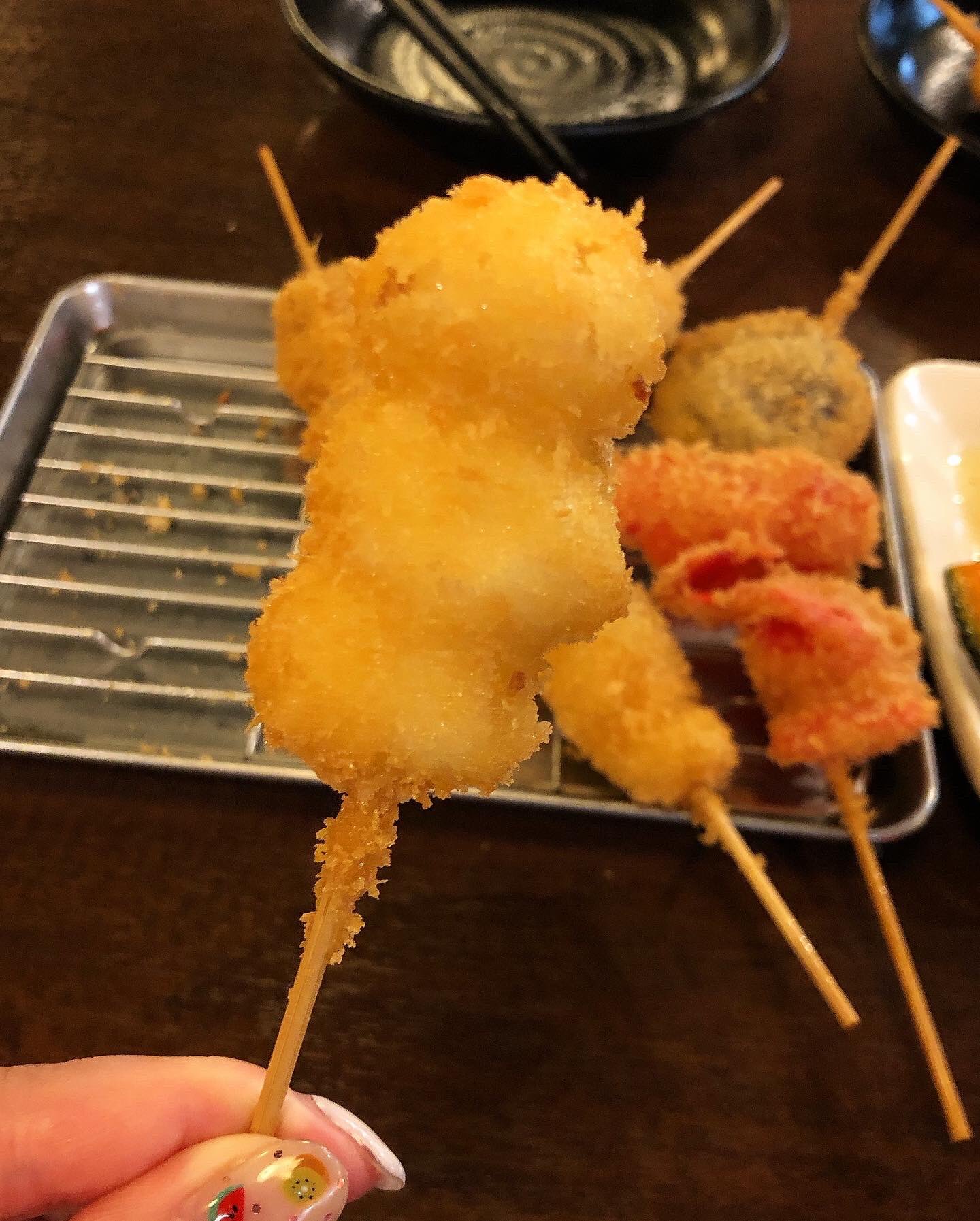 藤川沙弥 お盆中のこと 七瀬と久しぶりに へ なんだか串カツの気分だったので 串カツいっとく 串カツ新世界 大阪グルメ 第3ビル店 大阪ディナー 大阪食べ飲み放題 関西グルメ 飲み放題 難波グルメ 心斎橋グルメ グルメな人と繋がりたい