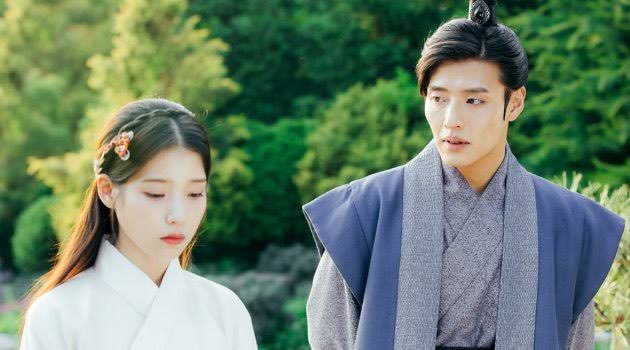 “At 1st I thought that she would be hard to approach, but she has a cool, easy-going personality.  #IU makes people around her very comfortable. When she’s acting, she becomes really focused in the moment, which was helpful for me while filming. I’m very grateful.”- Kang Ha Neul