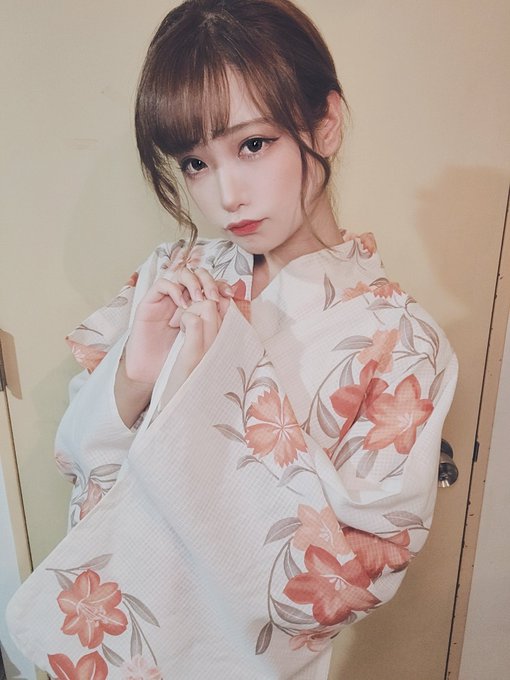 コスプレイヤーしろさきのTwitter画像8