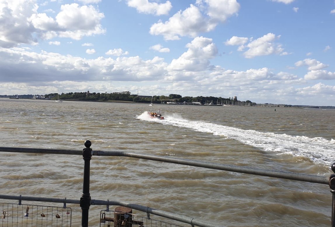 Harwich RNLI called out for eight launches in five days facebook.com/10328513974910…
