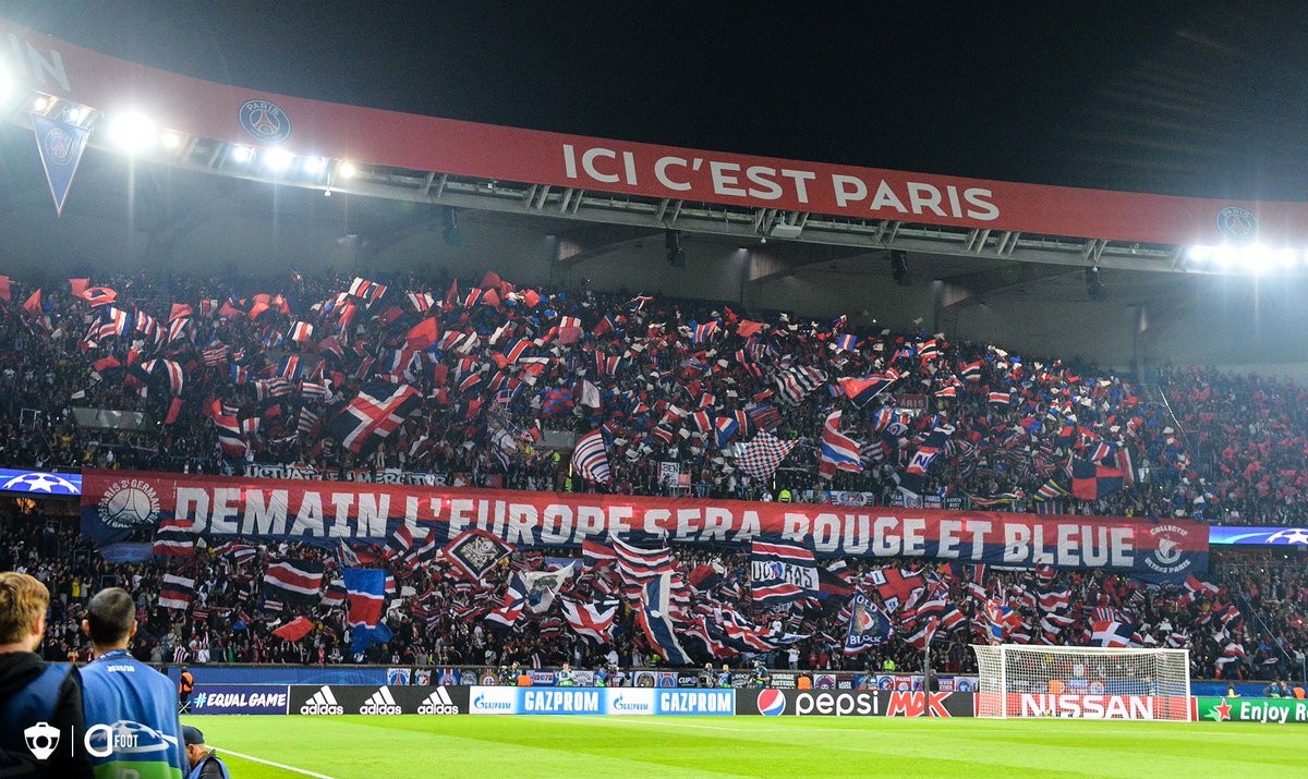 ActuFoot_'s tweet photo. « Demain l'Europe sera rouge et bleue »

La banderole au Parc en septembre 2017, un soir de #UCL remporté 3-0 par le PSG face au Bayern. 👀 https://t.co/sqk6qjTt6c