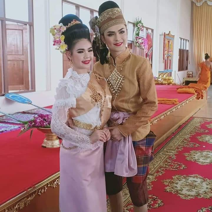 s_imandul's tweet photo. ⭐​รำฟ้อน​เเพน​⭐
นำโดย👉คู่น้าหลาน
นางเอก​น้อง​ปอย​ลูก​ท้า​เรือ💗
พระเอก​ศร​ราม​เอ​นก​ลาภ​💗
#น้องปอยลูกท้าเรือ​⭐
#พระเอกม้าทองคำ💗
#คู่น้าหลาน💓
#เเบงค์ปอยBP💙
#ศรรามน้ำเพชร💎 https://t.co/Iobq7nmGVZ
