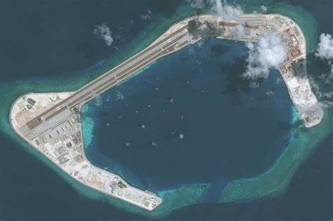 FlashChina's tweet photo. Electromagnetic #weapons in #SouthChinaSea. #China #Tech #News #Flash! #79

#Military #Arms #technology #TechnologyNews #techforgood #Tech4All #techtwitter #TechNews #ChinaStory #Innovation #Invention #Research #Development #Infrastructure 

https://t.co/lfXL5sI2iV https://t.co/MQXsrxIK5x