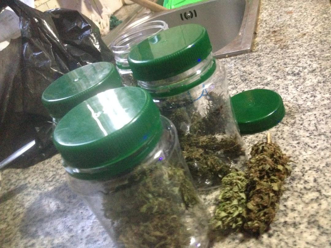OuttaBakeHigh's tweet photo. Order for your high grade now via DM for quick deliveries. Real Eyes realize real highs https://t.co/FYlBCj2e9P