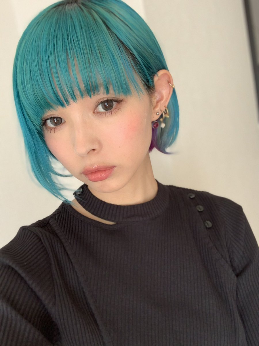 最上もが Staff 年上半期の最上もが 髪色とメイク 服装 変えるだけでめちゃくちゃ印象変わる たのしー 最上もが Staff 年上半期の最上もが 髪色とメイク 服装 変えるだけでめちゃくちゃ印象変わる たのしー
