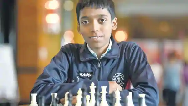 India does it! 4:2 win against China, four draws & two wins on U20 boards. 15-year old Praggnanandhaa R was on the ropes, but managed to turn the tables on Liu Yan & finish with a perfect 6/6 score. India takes first place in Pool A & is the first team to qualify to quarterfinals