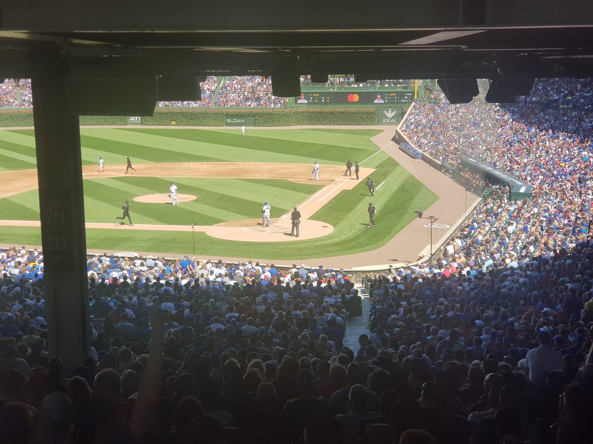 19/08/23MLB Ballpark 15/30 Wrigley Field  @cubs vs  @nationals One more day enjoying Wrigley in all its glory. Players weekend giving it a slightly different look.  @mitchdudek  @BrianBernardoni  #DiamondsOnCanvas  @suntimes  @MDGonzales  @LMRicketts