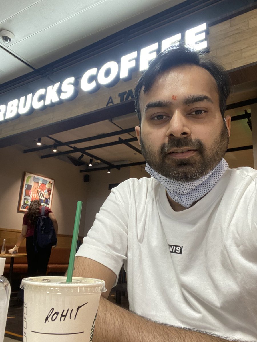 rohitsakunia's tweet image. Nothing new here. 

Just.....

@StarbucksIndia , my latte , airport and me. 

Reunited with all that I love. Surreal. 

#flyingagain #coviddiaries #workcalling #GanpatiBappaMaurya #grateful