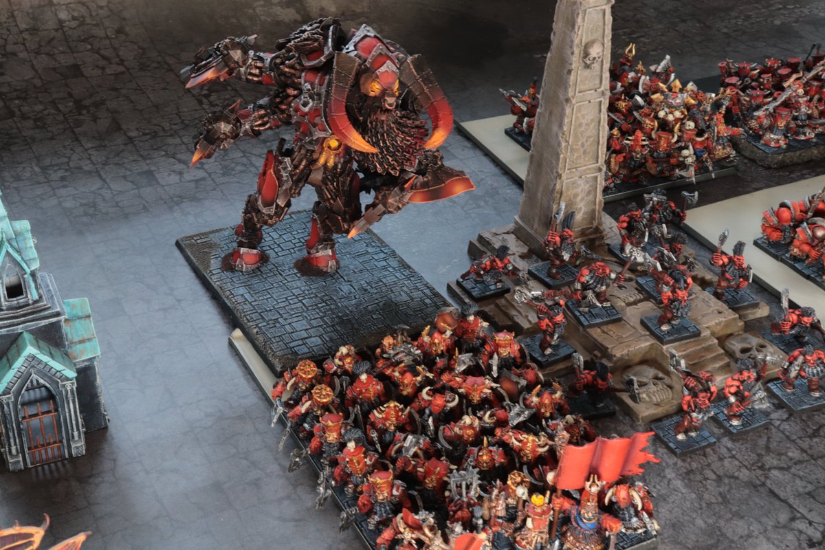 mpsminiatures's tweet photo. Army of chaos dwarves from three different companies What do you think? models fit together? You can see more about the army here -> https://t.co/aqr00jtgQt

#t9a #the9thage #chaosdwarfs #chaos #warhammer @The_9th_Age https://t.co/yo5Lp8vvA1