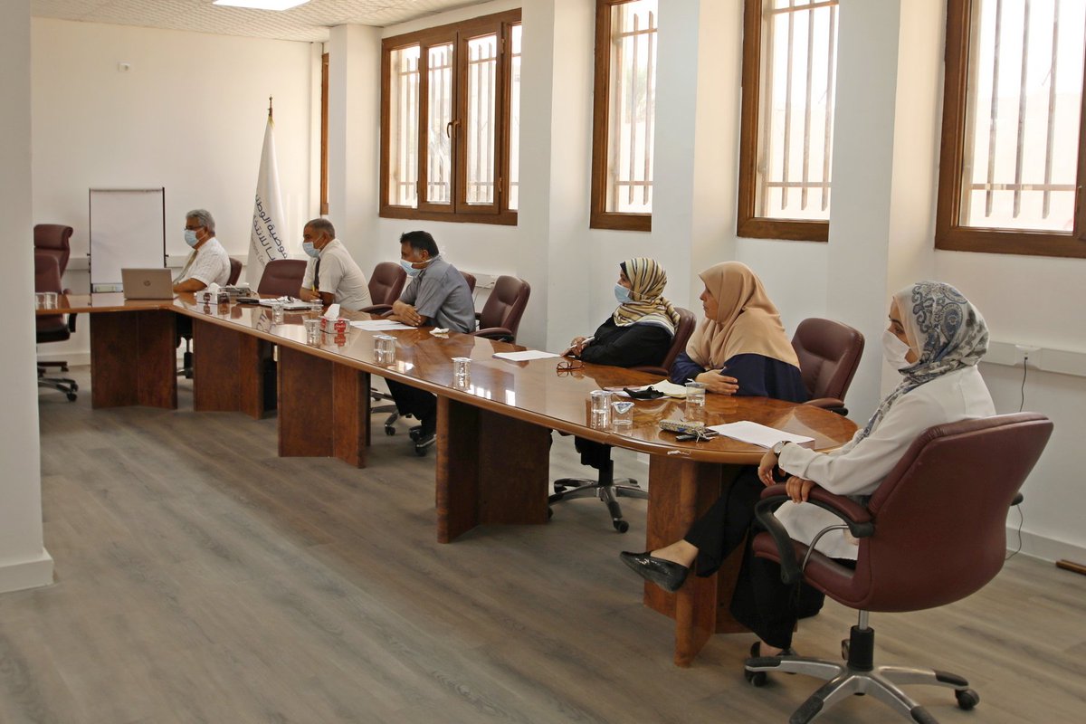 بحث رئيس مجلس المفوضية @DrEmadAlsayah اليوم الأحد مشروع "بطاقة الناخب الإلكترونية" وذلك خلال جلسة عمل مع عدد من مديري الإدارات ورؤساء الأقسام بالمفوضية. 
حيث تم مناقشة التحديات وسبل تذليلها، والمقترحات وتوزيع المهام على الإدارات والأقسام المعنية.
التفاصيل: bit.ly/3aTpuZV