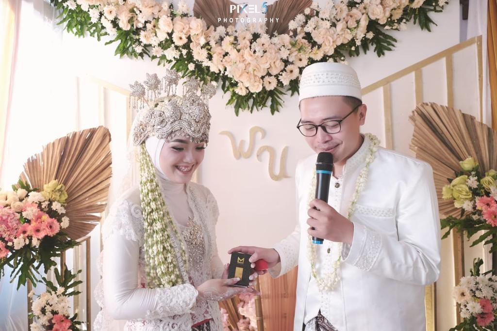 MakeupAiko's tweet photo. ⭐ ️AIKO MAKEUP & W.O ⭐️
👉Menerima jasa makeup prewed,wedding, wisuda maternity dll..
Tersedia dekorasi & paket wedding.. Hubungi..
📲📞No HP/WA : 089516268990
@aikomakeup #makeupbogor #prewedding #wedding #muabogor #makeupmurah #paketwedding #periaswajah #Bogor #Aikomakeup https://t.co/iWVIoqB6Tj