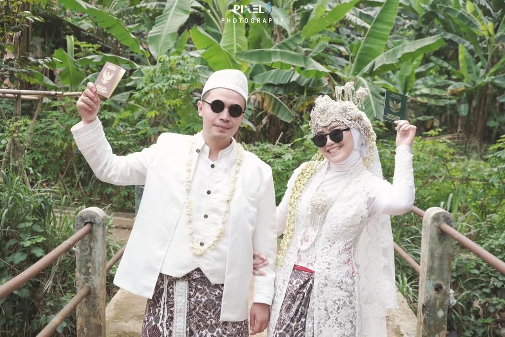 MakeupAiko's tweet photo. ⭐ ️AIKO MAKEUP & W.O ⭐️
👉Menerima jasa makeup prewed,wedding, wisuda maternity dll..
Tersedia dekorasi & paket wedding.. Hubungi..
📲📞No HP/WA : 089516268990
@aikomakeup #makeupbogor #prewedding #wedding #muabogor #makeupmurah #paketwedding #periaswajah #Bogor #Aikomakeup https://t.co/iWVIoqB6Tj