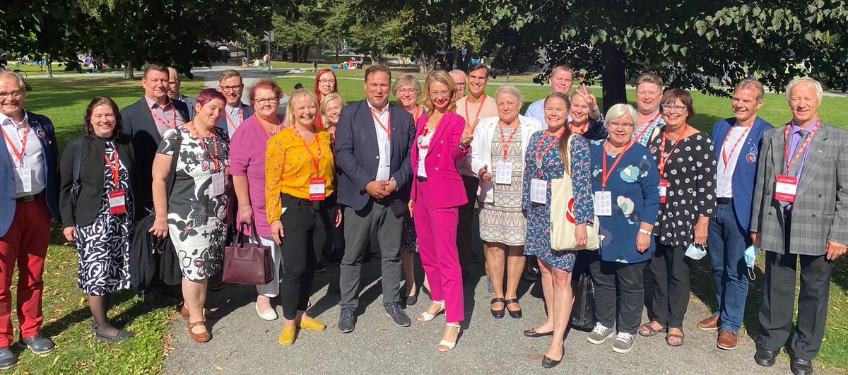 Oulun piirin puoluekokousedustajat yhteiskuvassa. #SDP2020