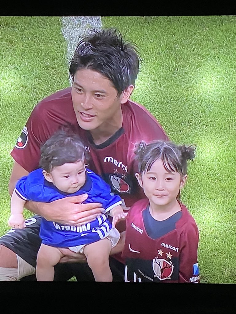 うっちーの子供可愛すぎる 内田篤人