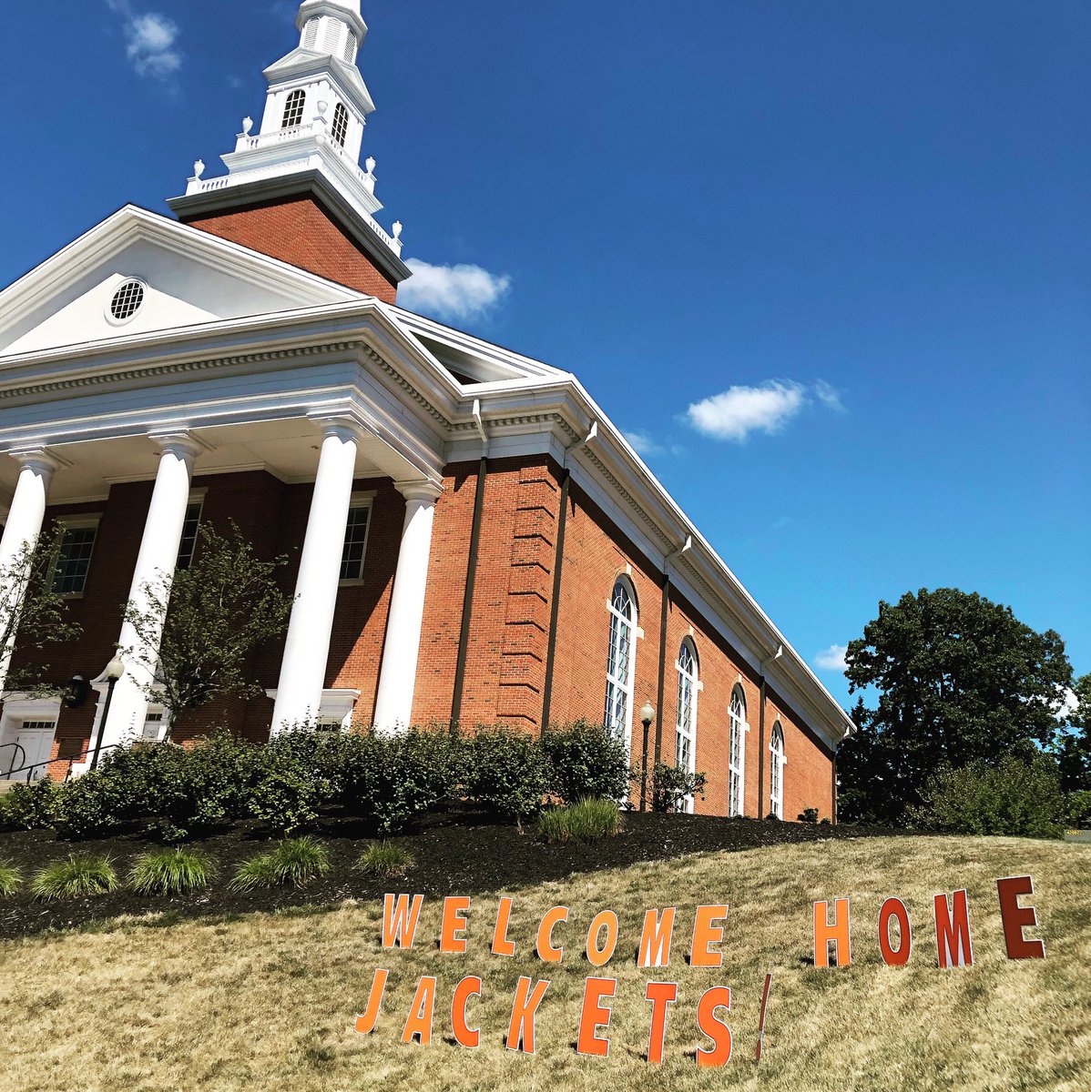 FaithAtWU's tweet photo. New Student Orientation Worship Service: Join us online at https://t.co/rMZQJsQ6wy or subscribe on the @WaynesburgU YouTube page. Today’s service is ONLINE only. We hope to meet in-person later in the semester as we navigate life on campus! #WelcomeToWU #KeepWaynesburgWell https://t.co/UkYsYmpuL0