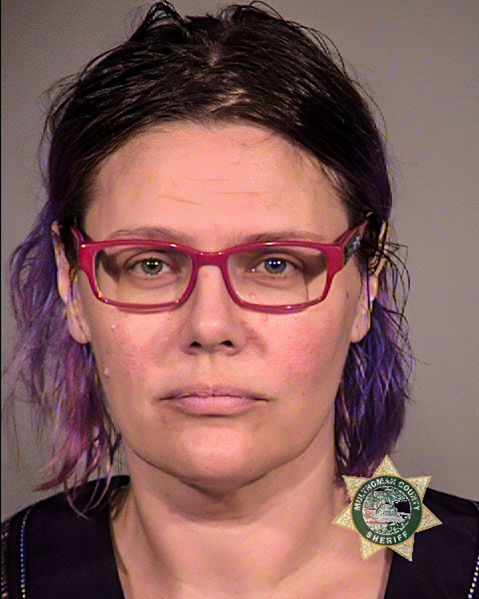 Sara Morgan Oram (they/them), 42, was arrested & charged w/multiple criminal offenses at the  #antifa riot in north Portland. Oram was quickly released without bail.  #PortlandRiots  #PortlandMugshots  http://archive.vn/a8zVQ 