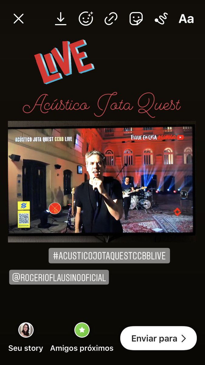 Margo_Maffort's tweet photo. #acusticojotaquestccbblive https://t.co/FVZ4zpVyNk