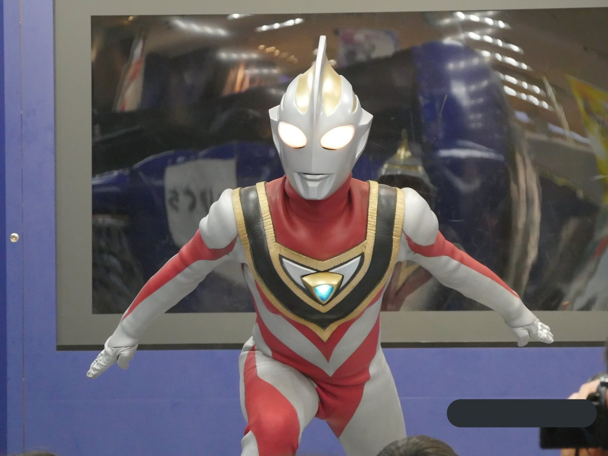 牛丸 本家フォトンエッジと3分の一人前フォトンエッジ ウルトラマンゼット ウルトラマンガイア T Co Nubgd9mpvs Twitter