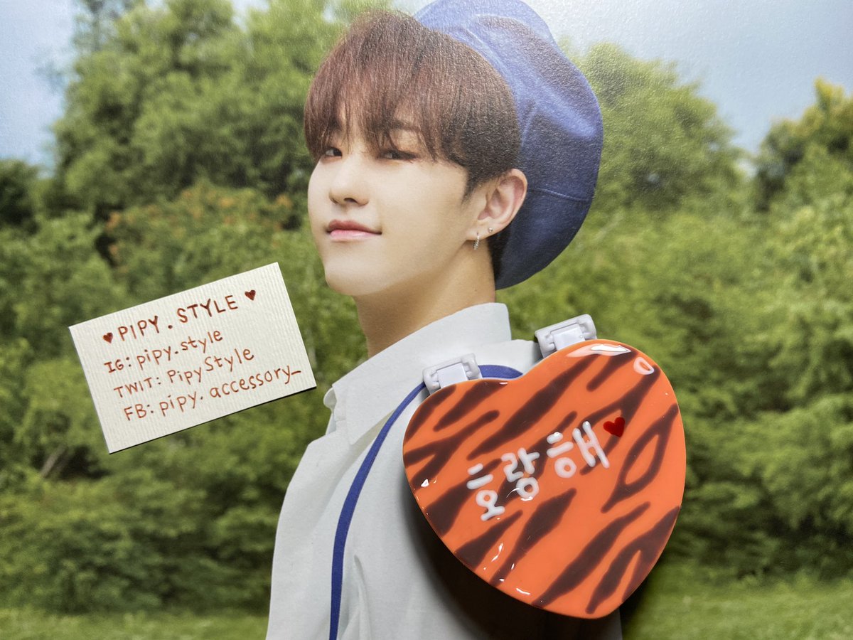 sweetieNpaint's tweet photo. 🐯 Griptok 'HOSHI SEVENTEEN' 🐯
Griptok Handmade #HOSHI 🐯
แบบมีกระจก 69 บาท
#griptok #griptokสั่งทำ #pipygriptok #griptokhandmade #griptokkpop #griptokseventeen #SVT #seventeenfanart #hoshifanart #seventeen #fanart #svtfanart #호시 #호랑해 #ตลาดนัดสวนแครอท https://t.co/o5cEMBU8xx