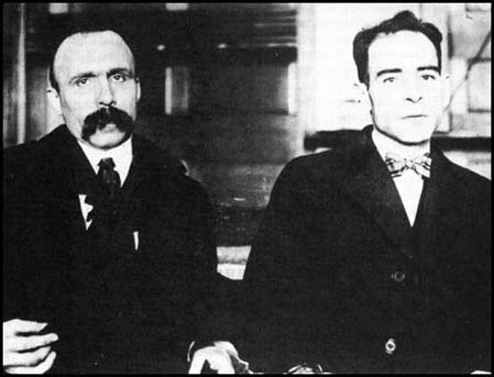 This Day in Labor History: August 23, 1927. Massachusetts executes Sacco & Vanzetti for the murder of two men in 1920. This trial and execution was the most grotesque combo of anti-radicalism and anti-immigrant fervor one could imagine. Let's talk about it!