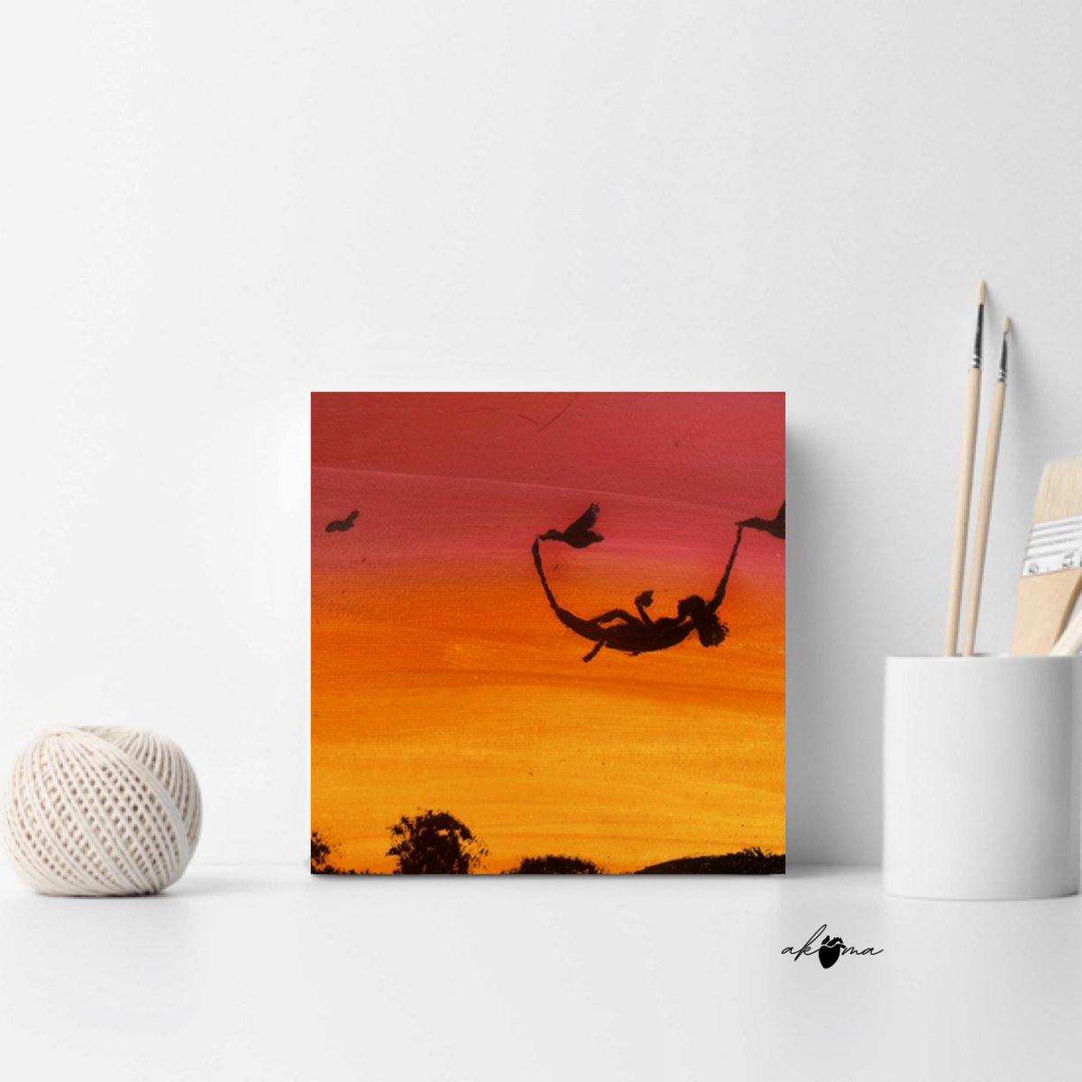 akoma__'s tweet photo. Whew..Here we go. 😯So guys, hi 💗I’m an artist and as part of my canvas collection, I paint table top canvases 😍😍to give your spaces a little (✨✨) -a great gift too. Not everyday flowers on your desk 🙈  https://t.co/nPK0YOj3Yz (IG) https://t.co/nVnTsGeaaw