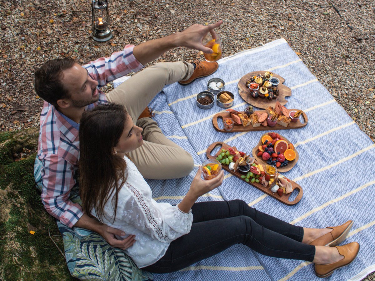 Gratitude for good food, good company and a beautiful natural setting. Take the time to enjoy the simpler things in life. 

#InspireTheFuture