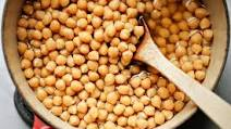 50Plushealths's tweet photo. #DriedBean The Legume That Protects Cell Integrity And DNA Transcription Against Most Types Of Cancer Onset, Medline Studies Revealed https://t.co/KBGlhMATpv https://t.co/oLc1H2dVil