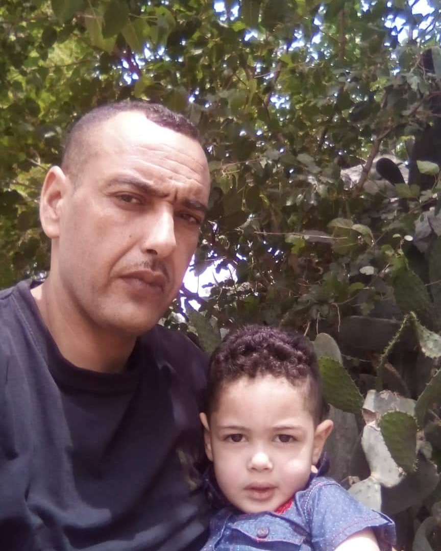 ZakiaZakoo's tweet photo. اخي الحبيب ها هي ذكرى 40 يوما لفراقك تمر علينا ونحن نتجرع مرارة وعلقم فراقك وفقدك الذي لا يخفف وطاته الا صبرنا الجميل بالله تعالى وايماننا بالله العلي القدير رب العرش العظيم ان يحشرك مع النبيين والصديقين والشهداء والصالحين وحسن اولئك رفيقا الحمد وشكر لله وانا لله وانا اليه راجعون https://t.co/wuhzclNcM7