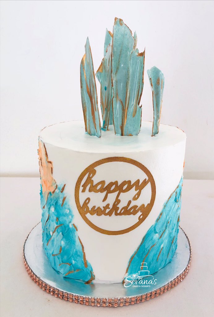 SevanaCakes's tweet photo. Let’s make your day special!! Whatsapp us on 0775479101. @iMisred #redmarketsunday #sevanascakes https://t.co/uoGk5MhF4B