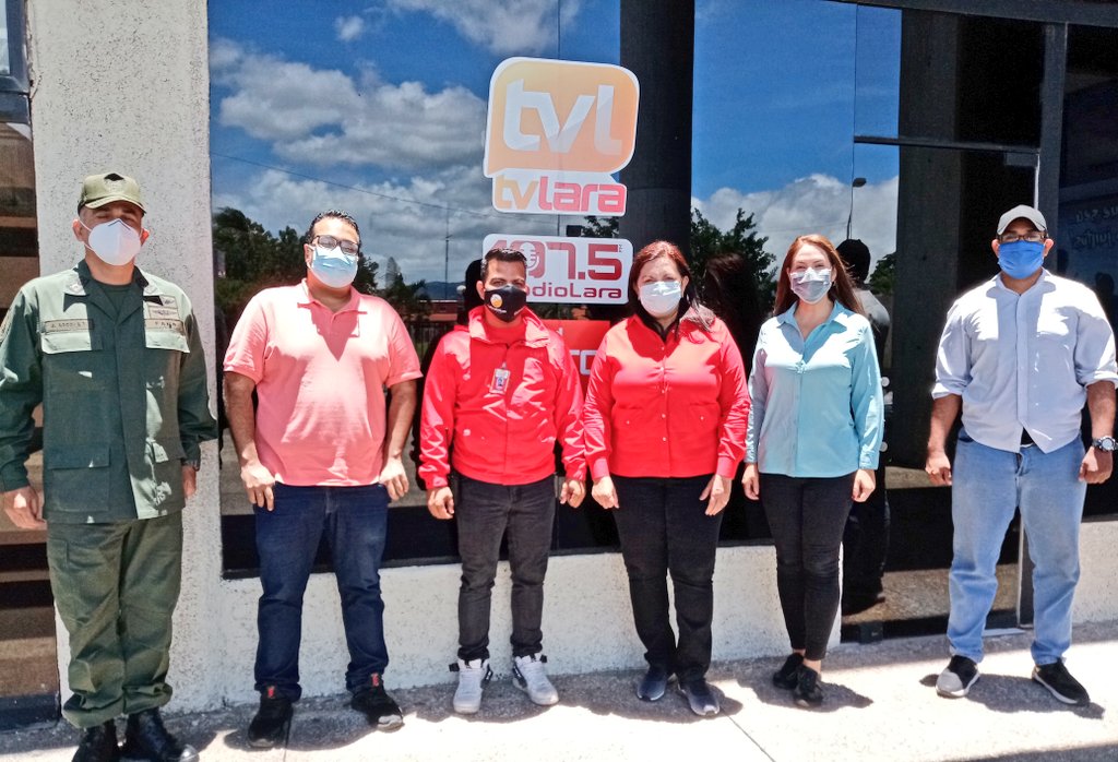 📸|| En Lara avanzamos con nuevos proyectos comunicacionales junto a un equipo comprometido de trabajadores y trabajadoras que han asumido  la gran responsabilidad de entretener y mantener siempre informado al pueblo del acontecer local, regional, nacional e internacional.