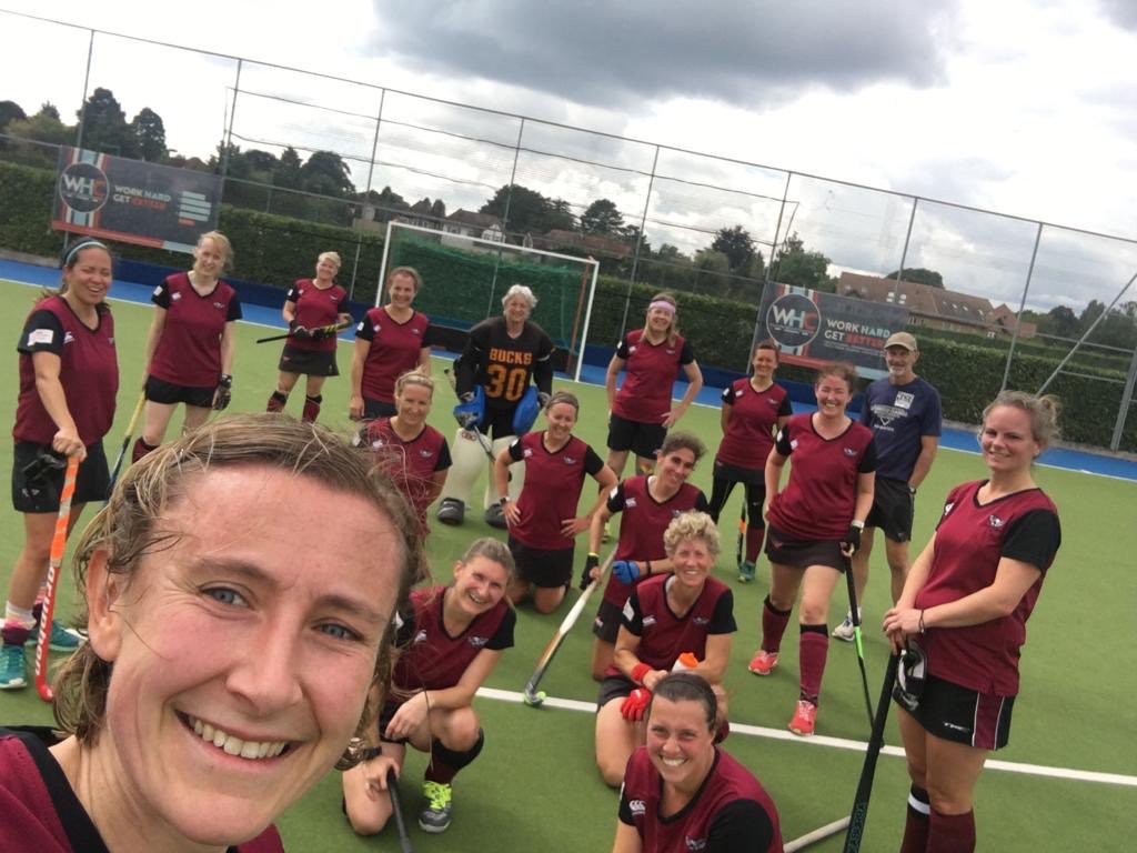 Sue_clark63's tweet photo. How happy are we to be back playing hockey ⁦@OxfordHawks⁩ in ⁦@EnglandHockey O35s quarter final.⁩  Lovely people, great game, well played ⁦@TauntonValeHC⁩. Legs already complaining! #HockeyIsBack #hockey https://t.co/Z7yAbyJUQN