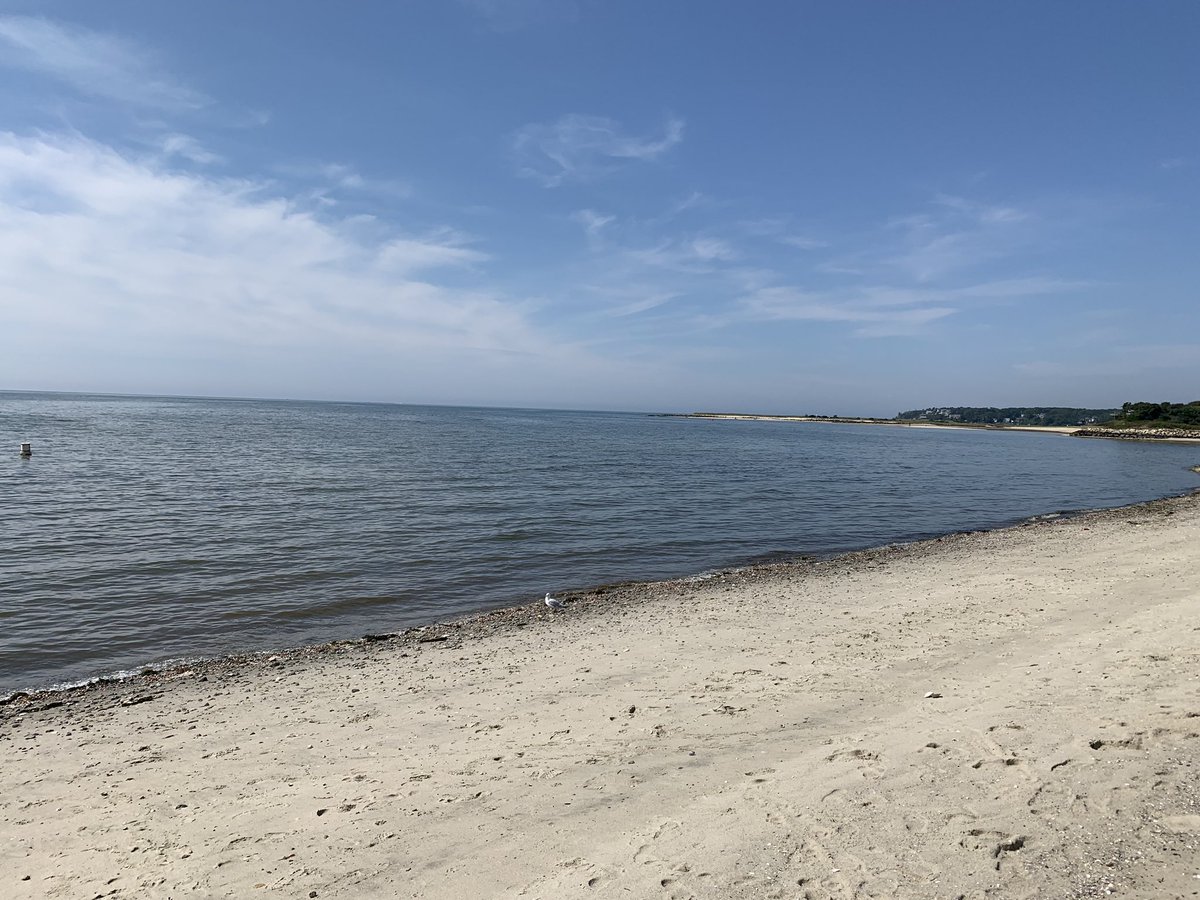 HappyCapeCod's tweet image. SUNday Funday at Cockle Cove Beach! #chatham #capecod