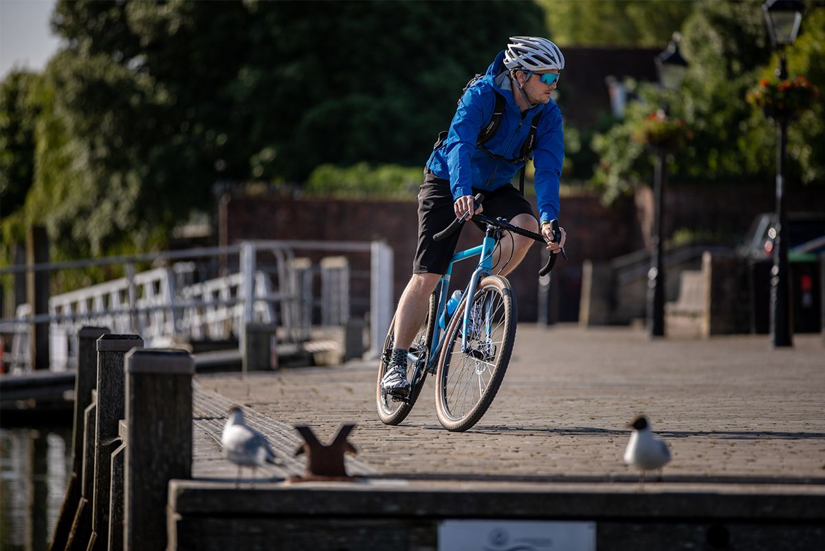 BareRugged's tweet photo. Are you thinking about #cycling to work? Here's why @Wiggle_Sport thinks this could be the start of a habit of a lifetime. #Bike

https://t.co/wqVG0LacCD https://t.co/r4FblWNoOQ