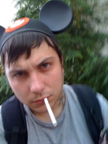pictures of frank where he looks like a bug and i mean this as lovingly as possible