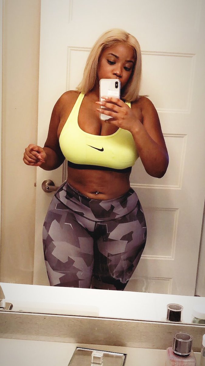 gotthatjuicy's tweet image. man, I've got 𝙣𝙤 insta game.