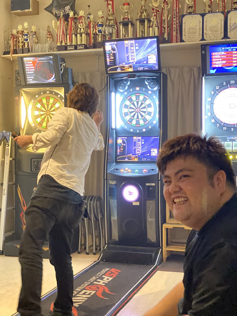 e7_monster_jack's tweet photo. 沖縄に信じられんぐらいおもしろいイケメンがおる！

max沖縄アツいわー。 https://t.co/VOOnH20fVJ