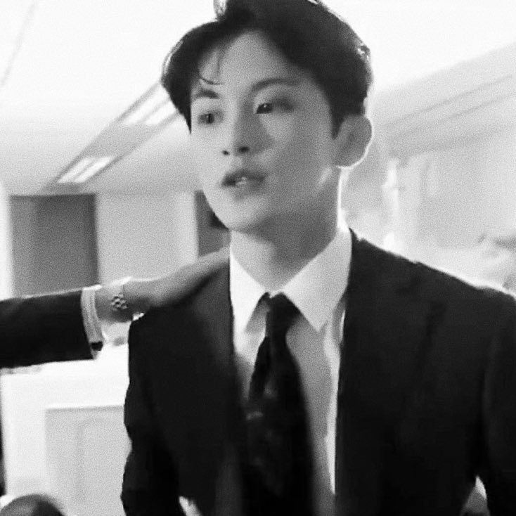 •᷄‎ࡇ•᷅ lore accurate silly markie tweet media