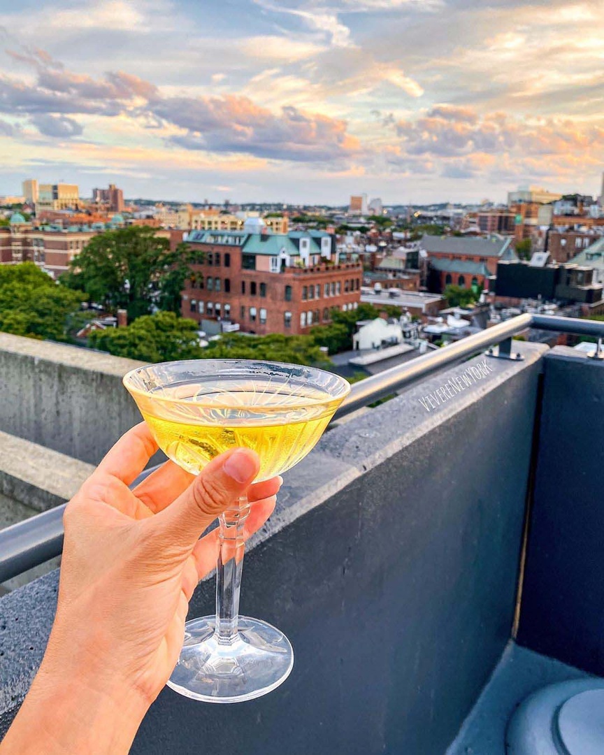 Revere Hotel tweet media