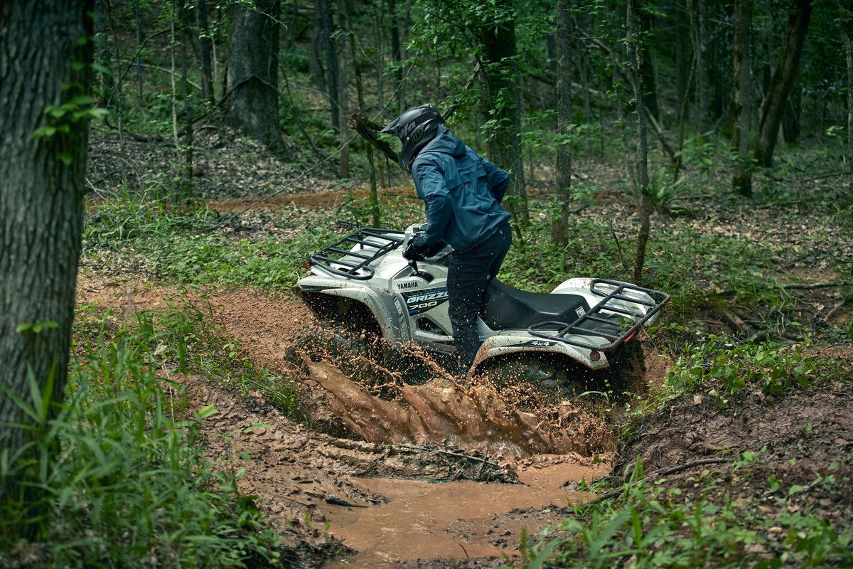 RIVAmotorsports's tweet photo. Looking for more excitement on the trail? Tackle tough, rugged terrain on the #Yamaha Grizzly EPS SE, available here at RIVA Motorsports. #Offroad #Brap
👉https://t.co/wQHJ1fhDOX
#RIVAmotorsports | #Motorsport | #Grizzly | #PompanoBeach | #Ride100percent | #ShiftRacing https://t.co/fnHVEqW2hY