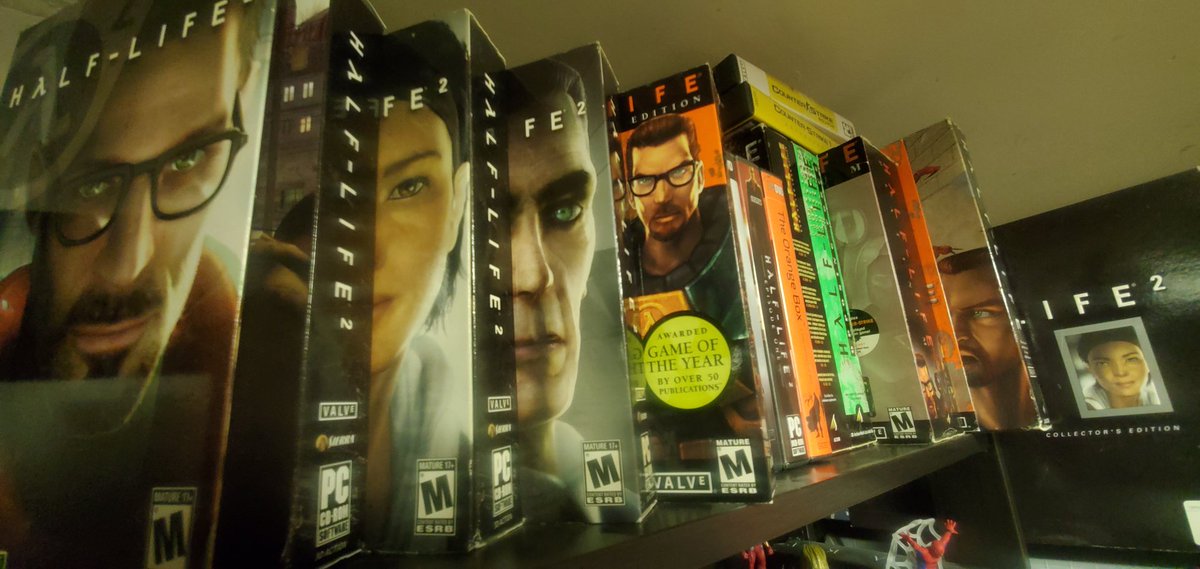 KinoFabino's tweet image. Its criminal I cant add Half-Life Alyx. PC gamers, Never forget what they took from you.