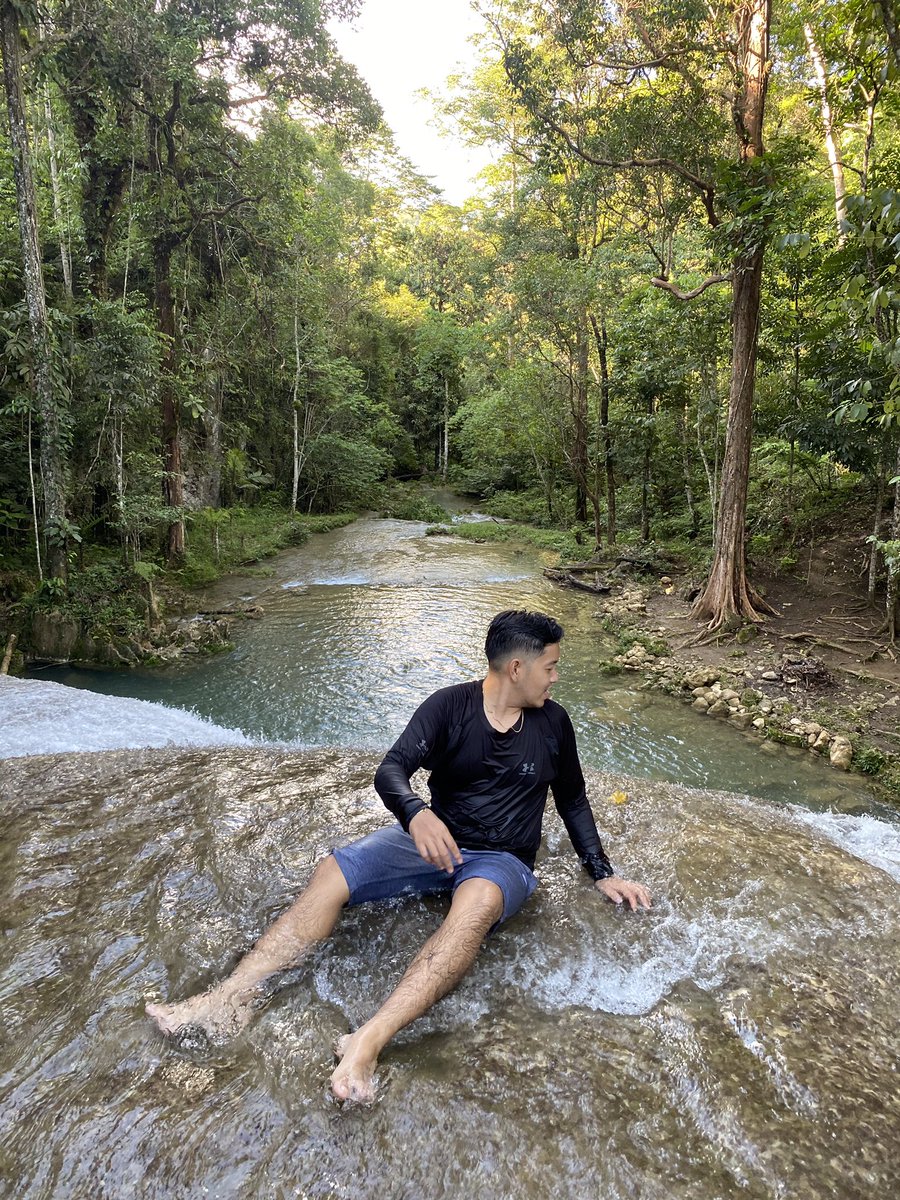 PapiGerger's tweet image. Kuyogi mi mangadto mi sa bukid 🍃