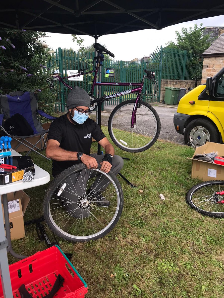teamRIDE1's tweet photo. The first of our @WeAreCyclingUK @CyclingUKNorth #DrBike sessions is over &amp; we couldn’t believe the response. Fab team effort. 
🔧 26 M CHECKS
🚲 14 brakes adjusting?
⚙️ 26 gears adjusted? 
🚴‍♀️ 28 cables replaced  
😀 24 happy cyclists. 
Look out for future pop up events near you https://t.co/2CIoNtt8qA